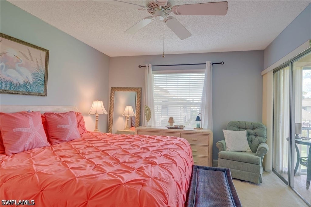 325 Charlemagne Boulevard - Photo 10