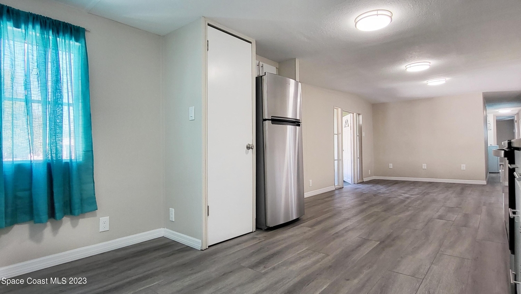 6877 Blue Bonnet Drive - Photo 5