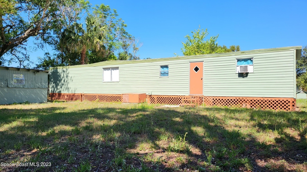 6877 Blue Bonnet Drive - Photo 14
