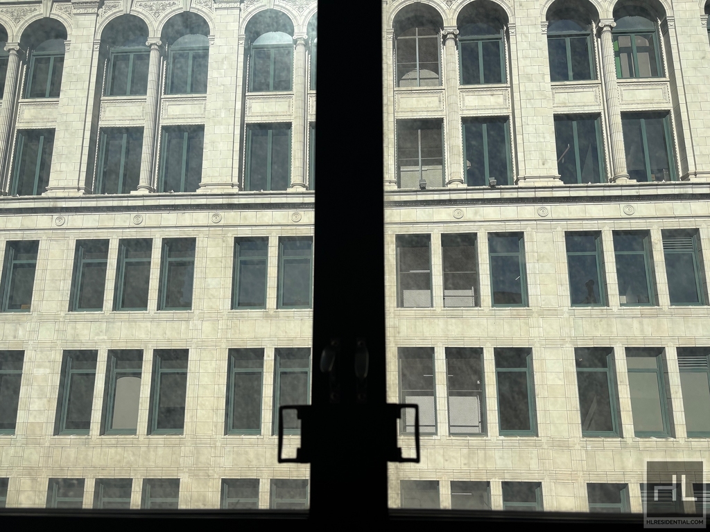 Astor Place - Photo 0
