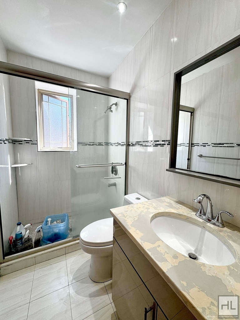 172 Street - Photo 10