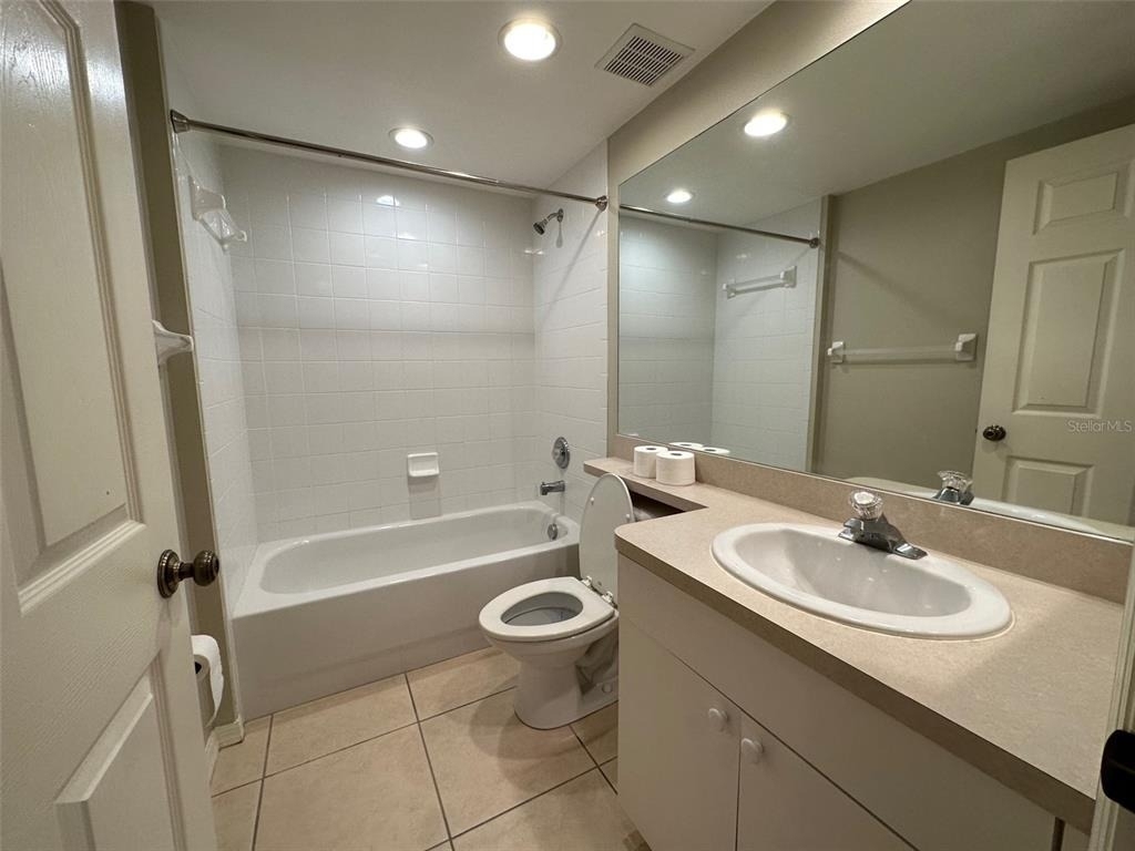 1200 Country Club Drive - Photo 15