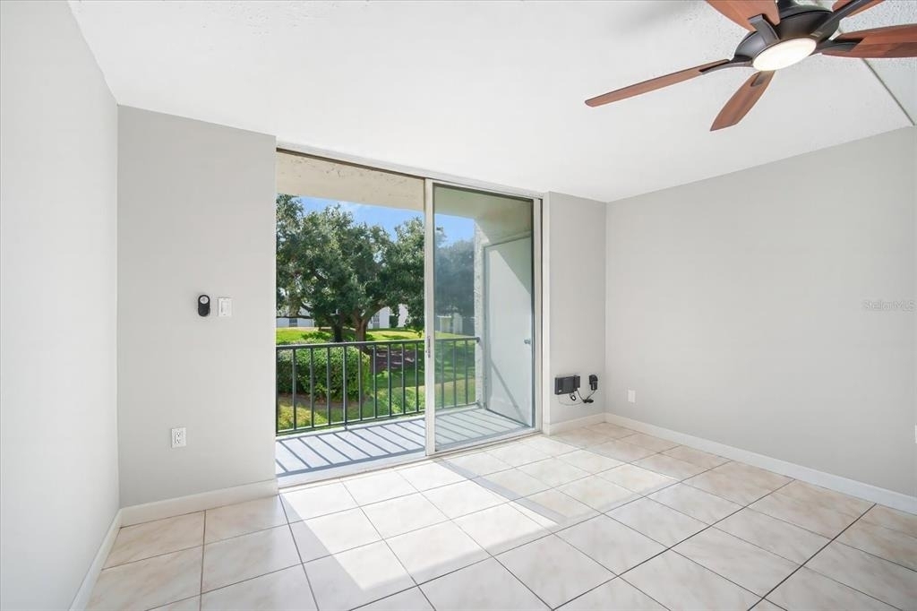 811 Russell Lane - Photo 10