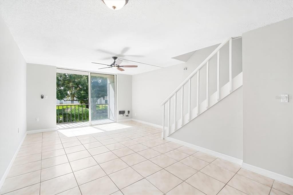 811 Russell Lane - Photo 8