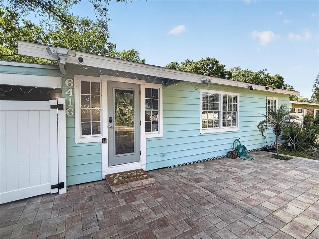 6416 N Orleans Avenue - Photo 3