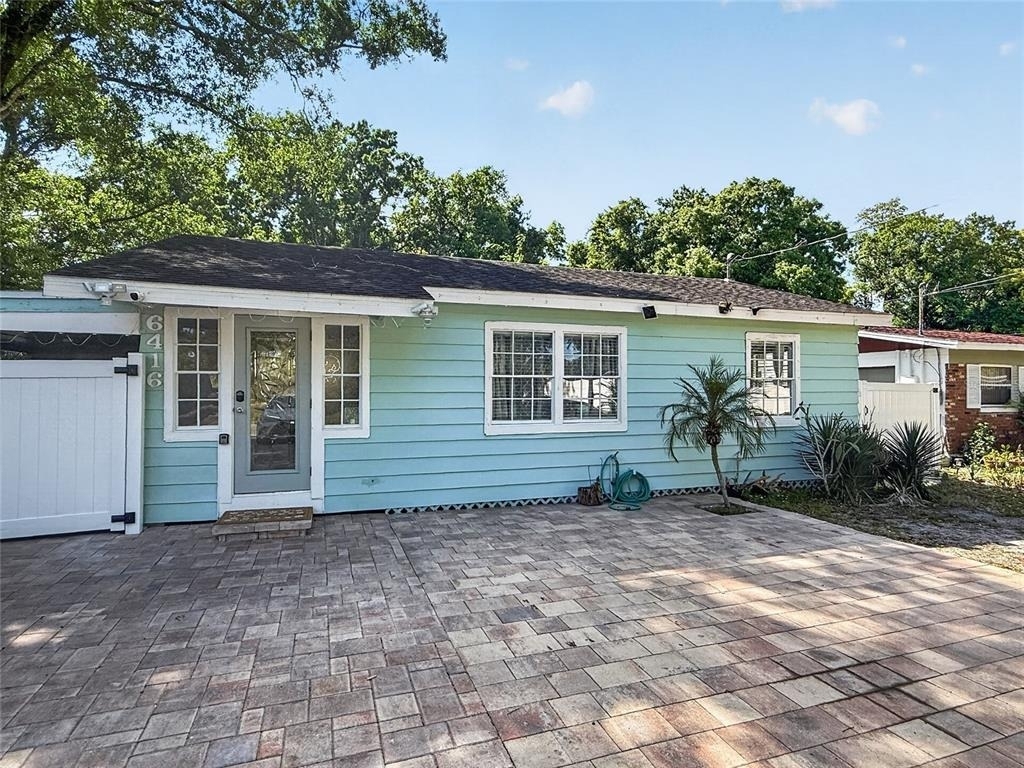 6416 N Orleans Avenue - Photo 1