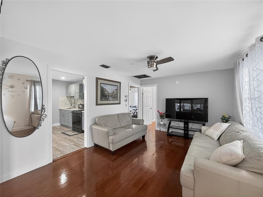 6416 N Orleans Avenue - Photo 7