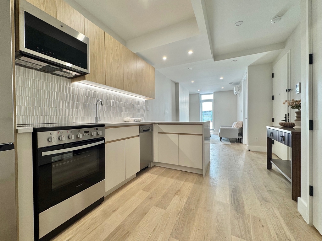 242 6th Street - Photo 0