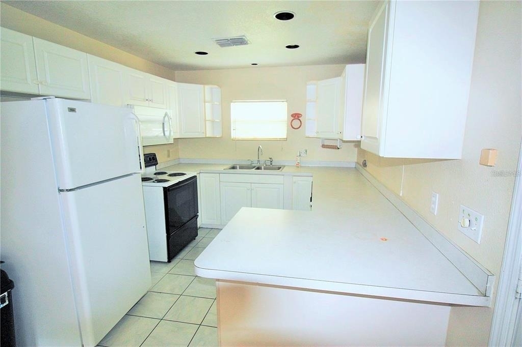 521 20th Street Sw - Photo 3