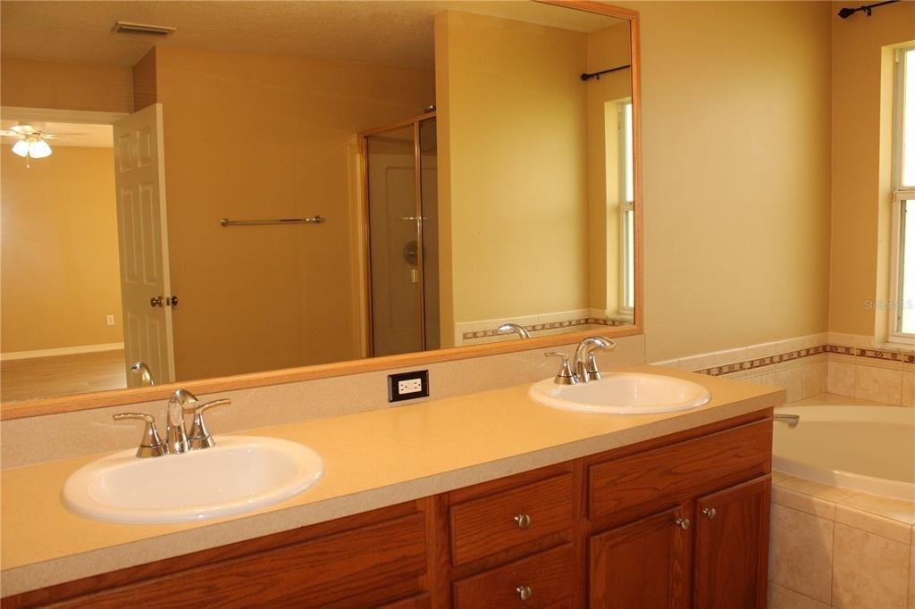 11479 Walden Loop - Photo 20