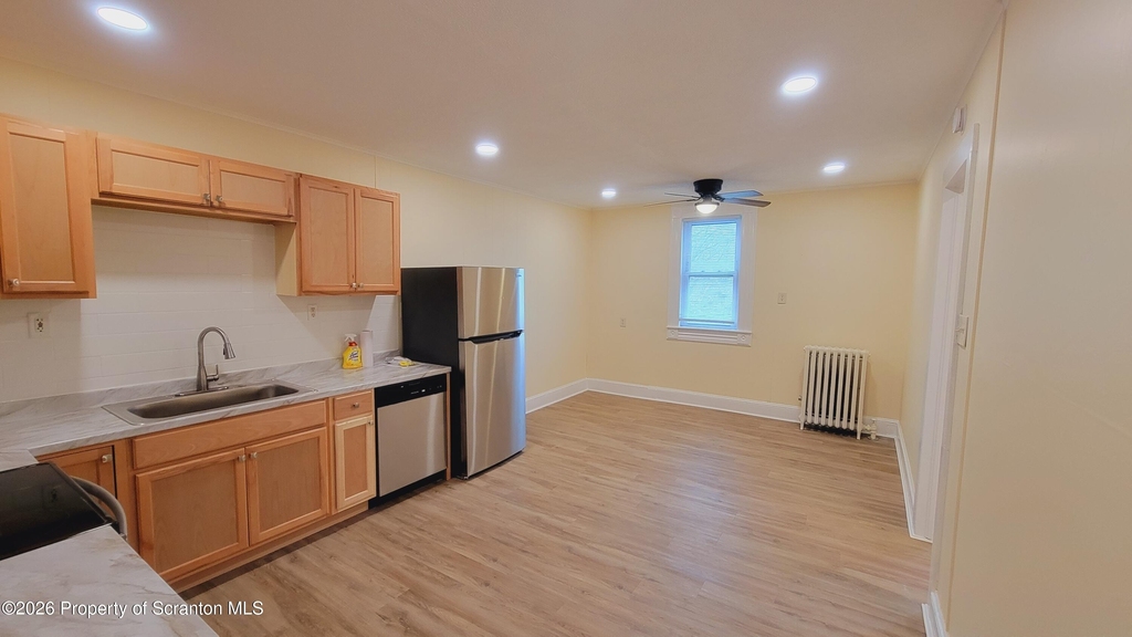 864 S Main Street - Photo 9