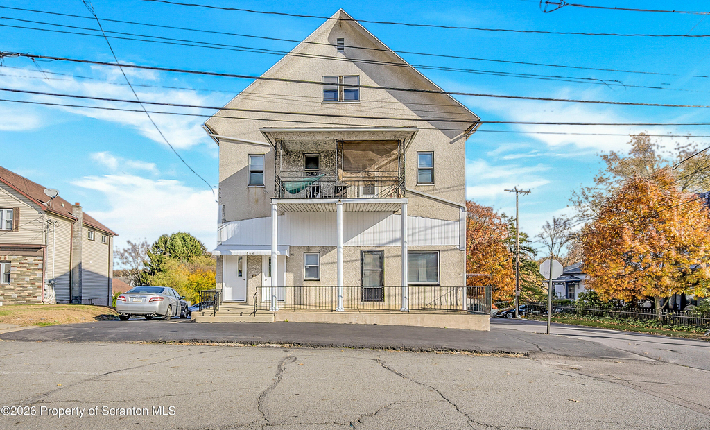 864 S Main Street - Photo 0