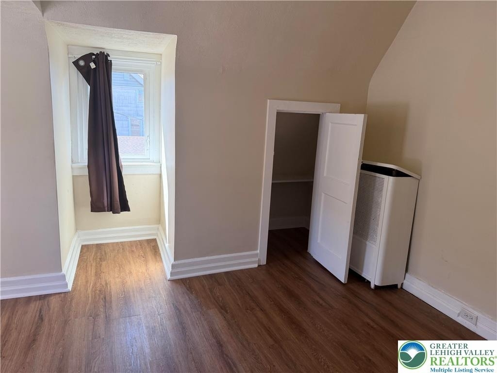 1201 E 4th Street - Photo 10