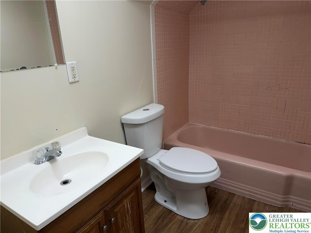 1201 E 4th Street - Photo 6