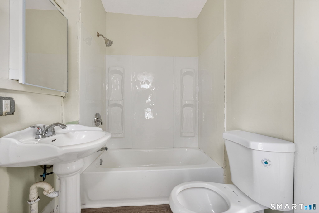 27 Beacon Street - Photo 16