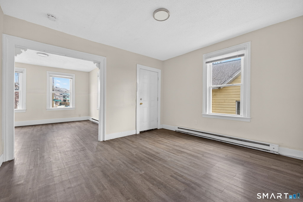 27 Beacon Street - Photo 5