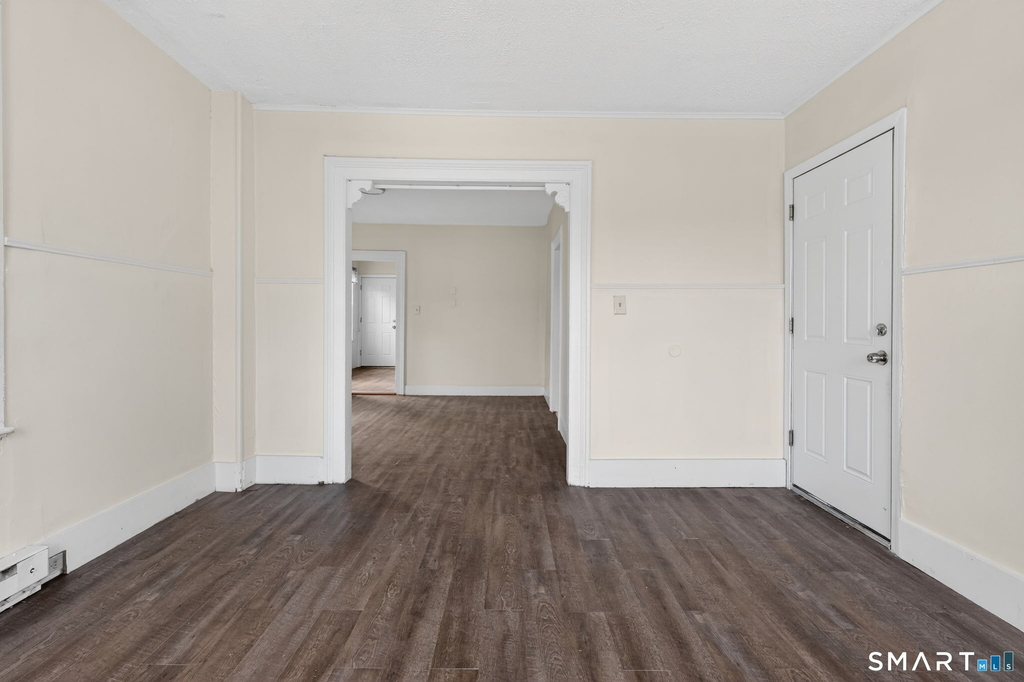 27 Beacon Street - Photo 0