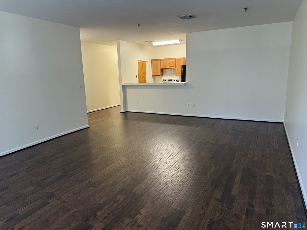 84 Wall Street - Photo 1