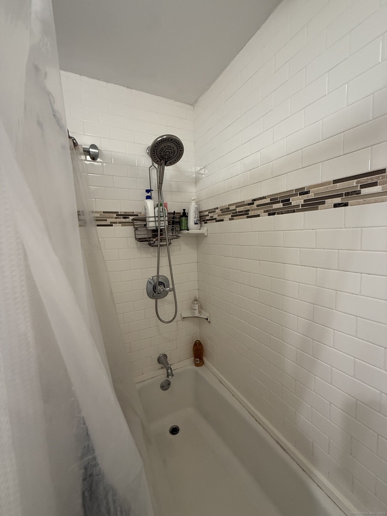 63 Ridge Street - Photo 4