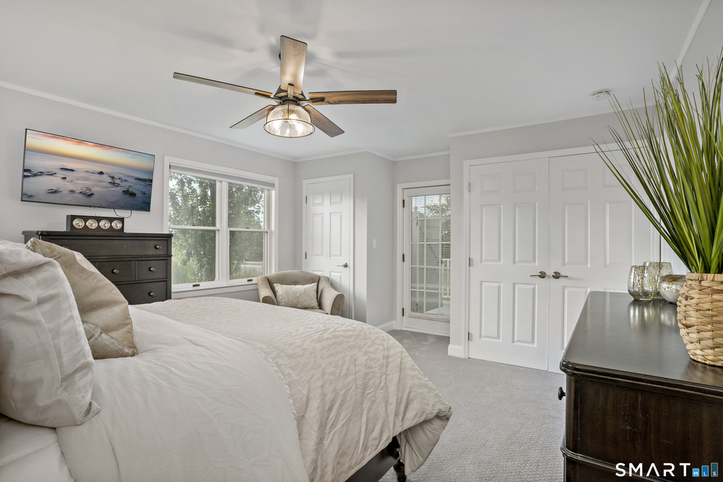 1016 Fairfield Beach Road - Photo 9