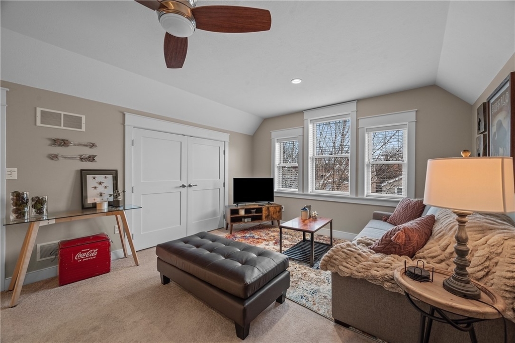706 Ivy St Unit 2 - Photo 27
