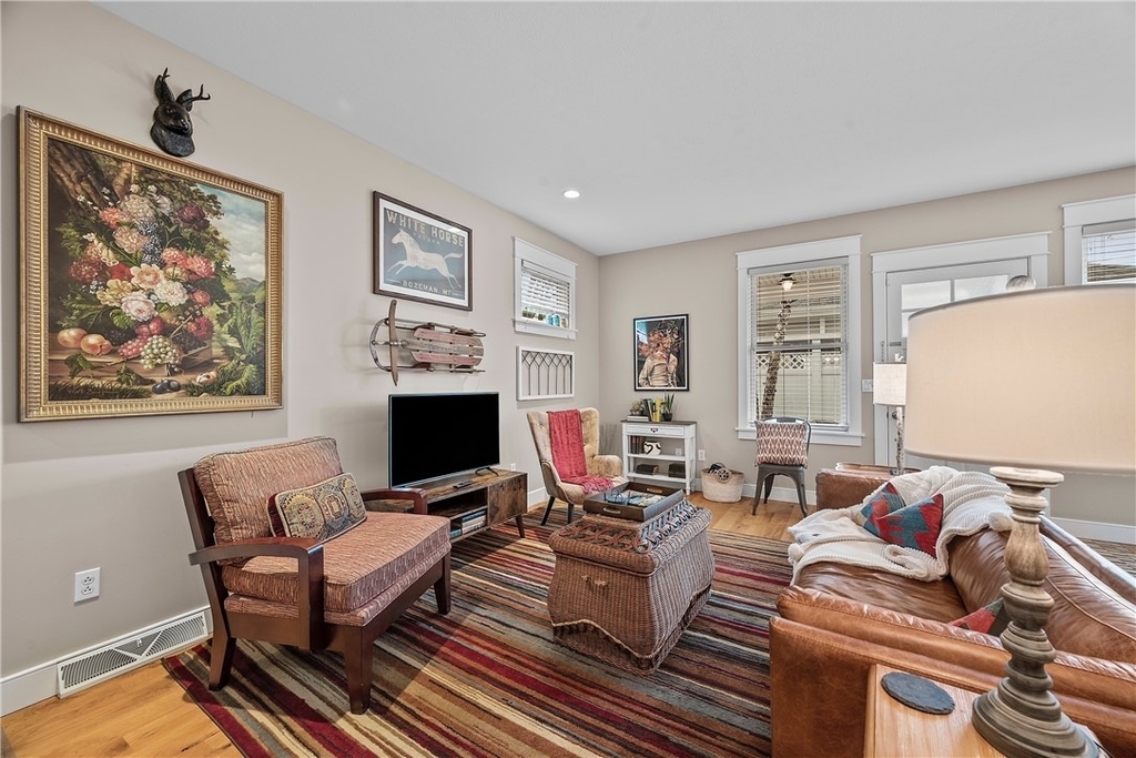 706 Ivy St Unit 2 - Photo 6