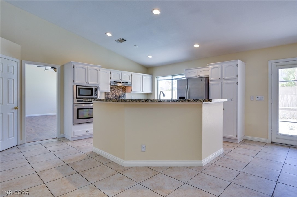968 E Robindale Road - Photo 40