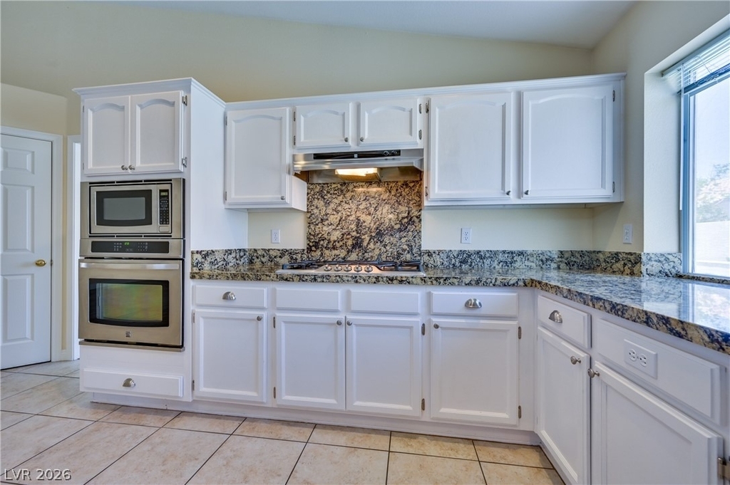 968 E Robindale Road - Photo 33