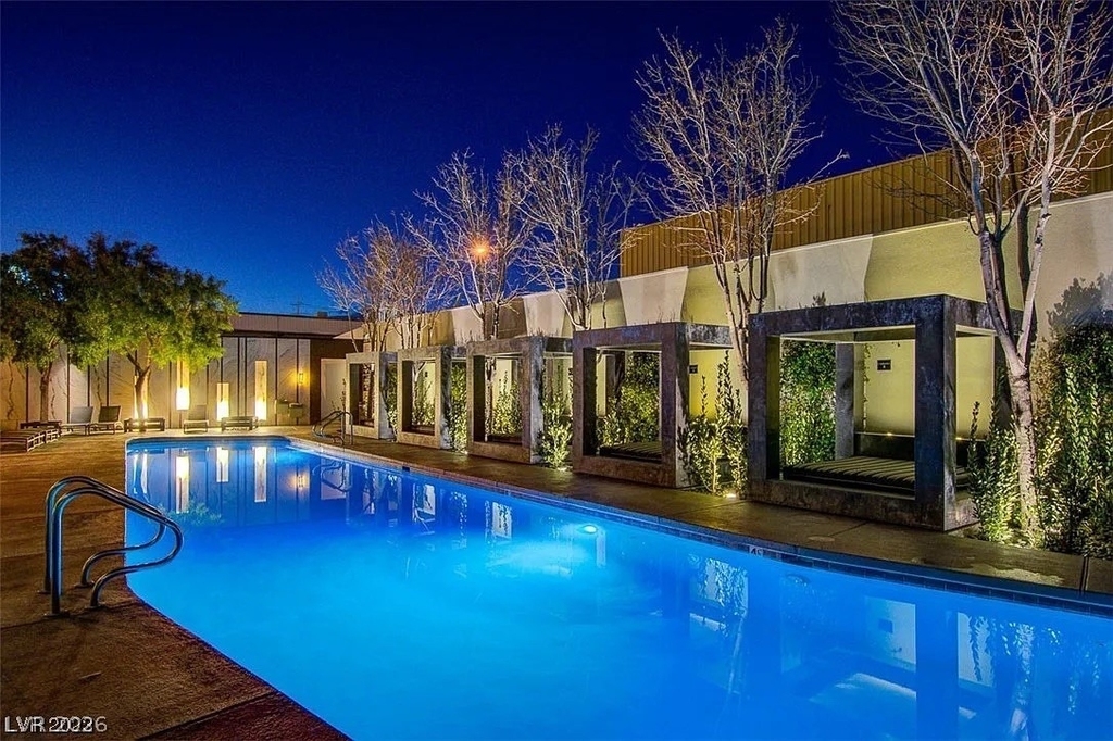 4471 Dean Martin Drive - Photo 16