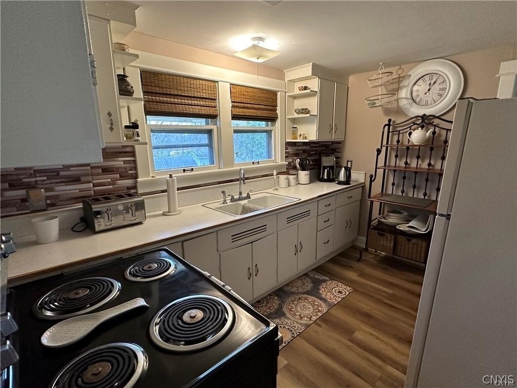 167 E Genesee St  Apt #3 - Photo 2