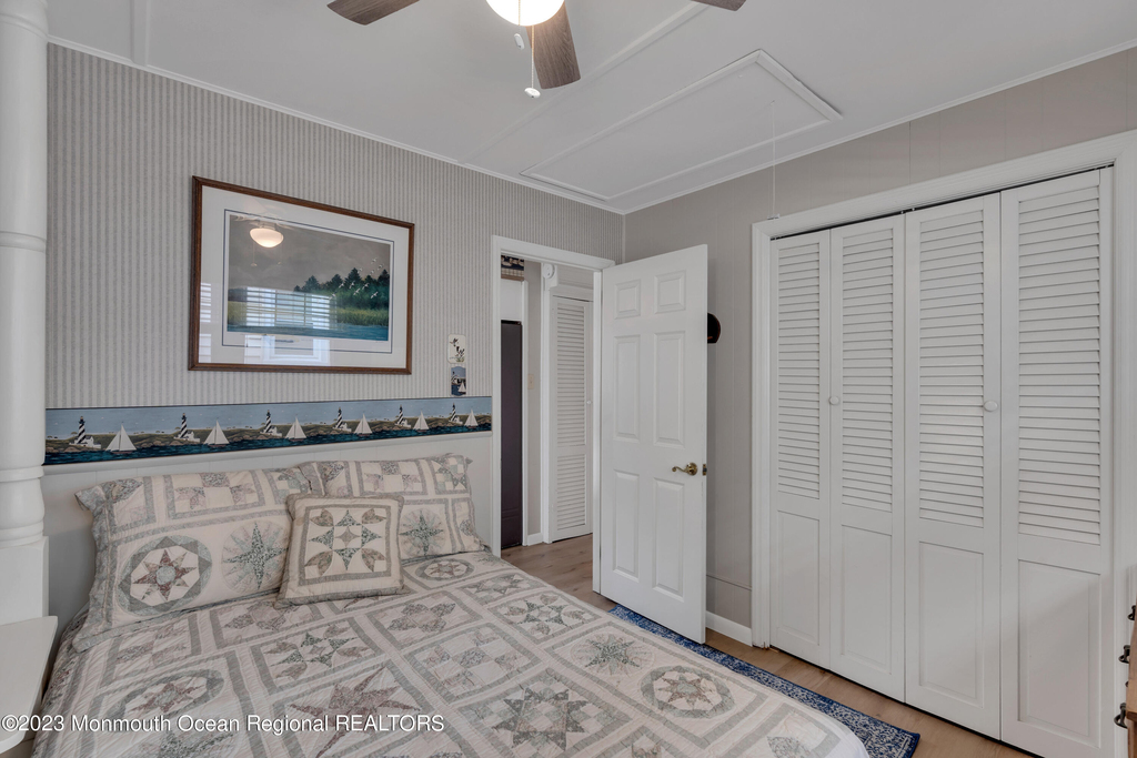 61 Beach Front - Photo 9