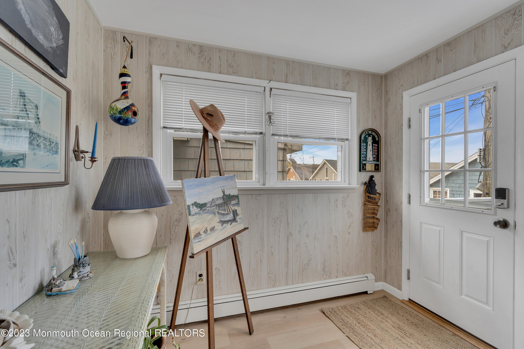 61 Beach Front - Photo 2