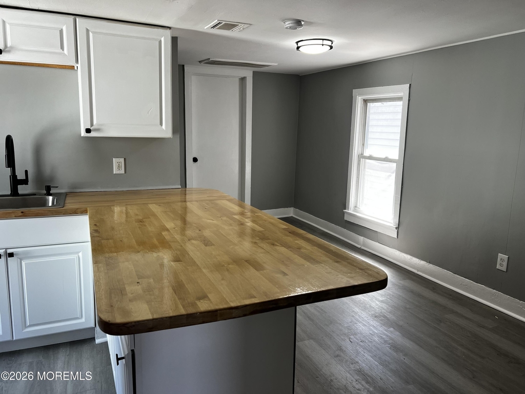 644 Church Street - Photo 2