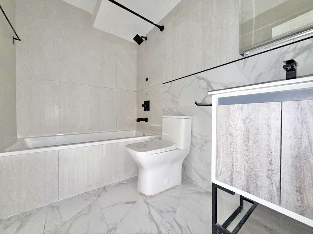 195 Underhill Avenue - Photo 5