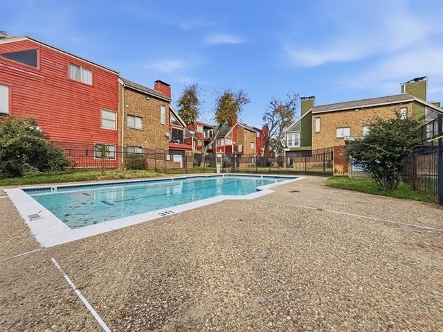 9835 Walnut Street - Photo 2