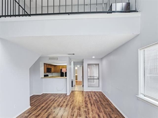9835 Walnut Street - Photo 12