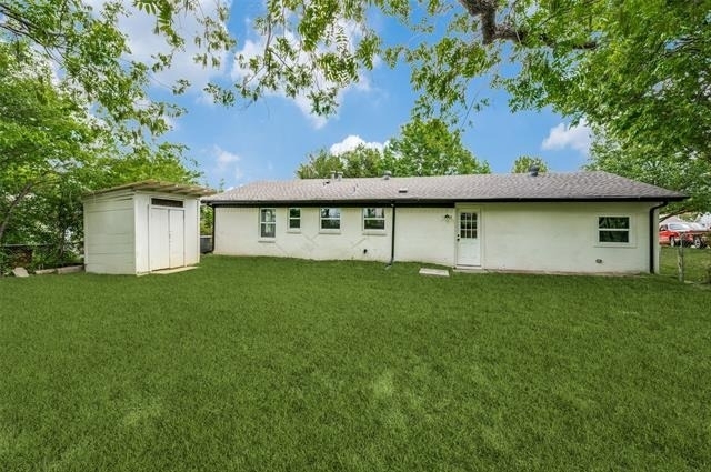 1646 Jackson Street - Photo 11