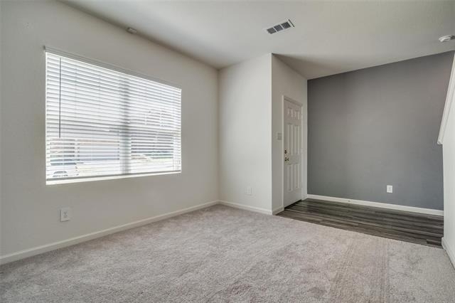 731 Yorkshire Drive - Photo 10