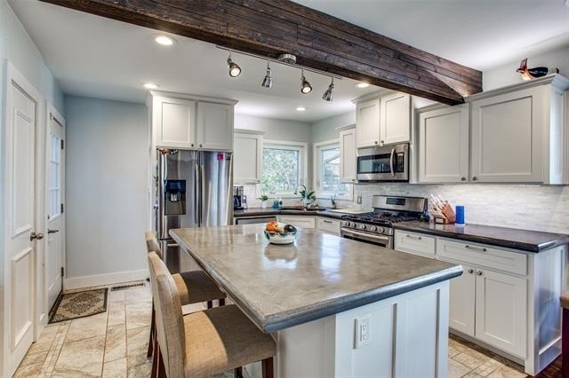 1405 Bluebonnet Drive - Photo 4