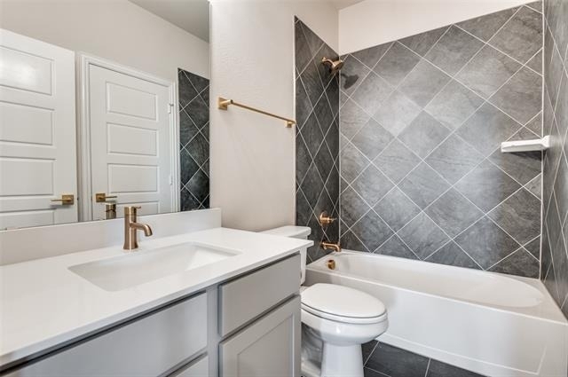 3722 Mighty Oaks Street - Photo 19