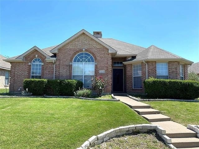 10079 Cambridge Drive - Photo 0