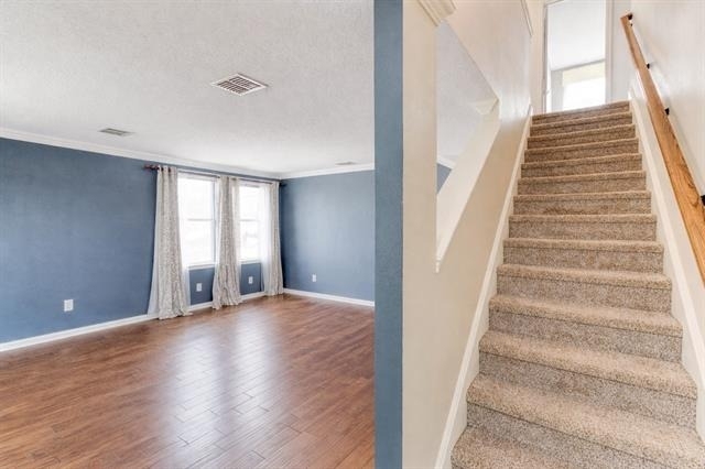 3601 Mcclintick Road - Photo 4