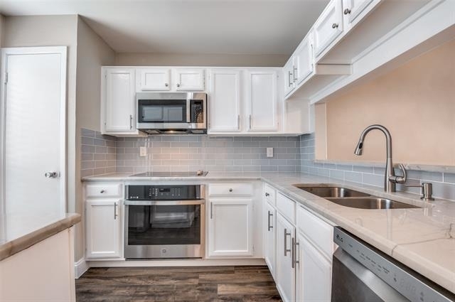 202 Samuel Boulevard - Photo 0