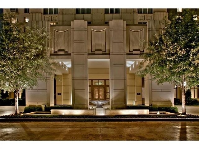 2525 N Pearl Street - Photo 24