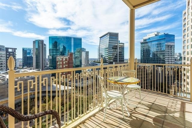 2525 N Pearl Street - Photo 22