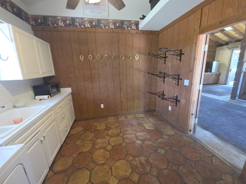 14127 Equestrian Way - Photo 11