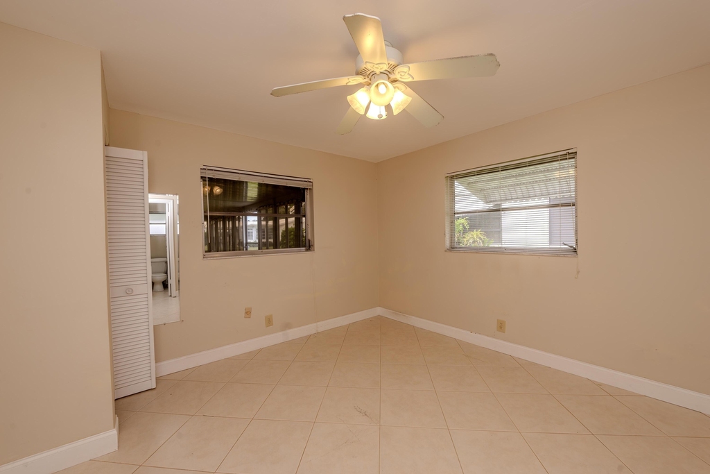2107 Campanelli Boulevard - Photo 20