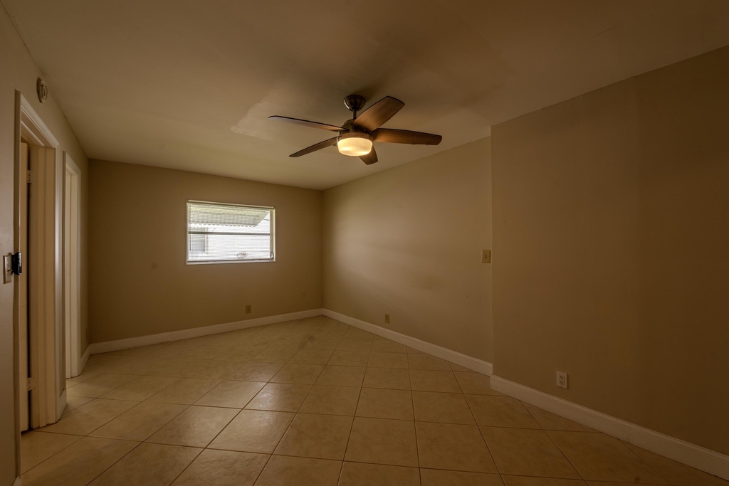 2107 Campanelli Boulevard - Photo 14