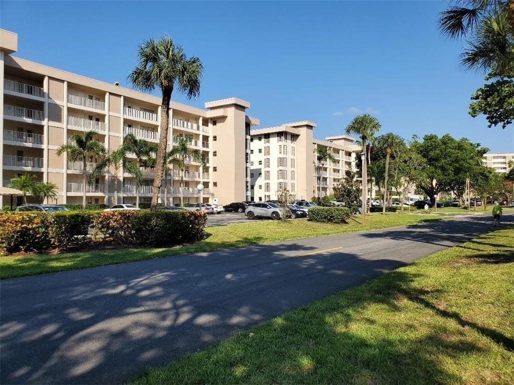 3000 S Course Drive - Photo 22