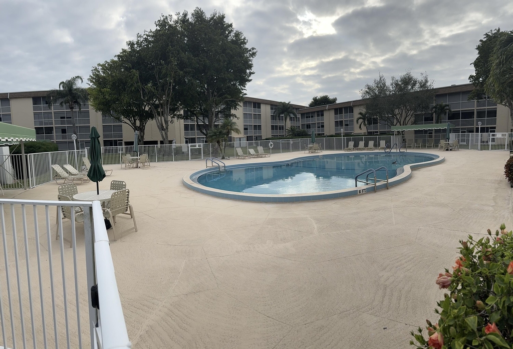 700 Village Green Court - Photo 6